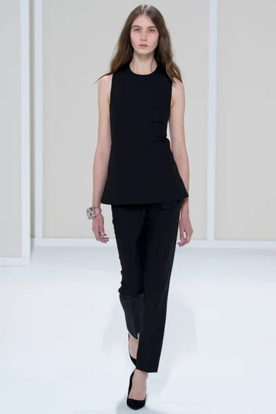 Look 5